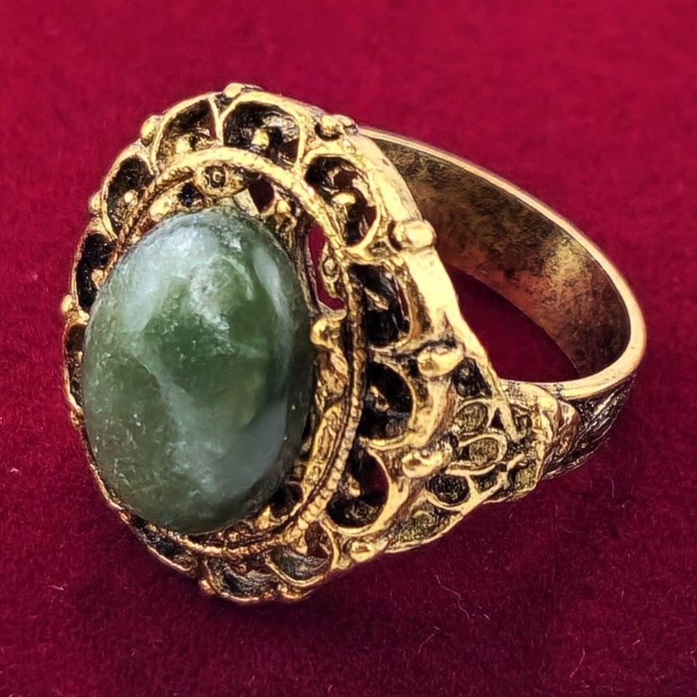 Vintage Green Stone Cabochon Ring Gold Tone Ornate Openwork Adjustable